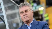 Resmi, Chelsea Tunjuk Hiddink Gantikan Mourinho