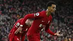 Dari musim ke musim, Liga Inggris tak pernah kering dari kehadiran pemain asal Belanda. Mulai dari kiper, bek, gelandang maupun striker, semuanya mampu memberi warna tersendiri dengan penampilan apiknya masing-masing. Seperti pada musim 2022/2023 ini, beberapa pemain asal Belanda mampu menjadi andalan timnya untuk mengoyak gawang lawan. Tak cuma striker, para bek pun seolah tak mau ketinggalan menjadi pencetak gol. Berikut 5 pemain asal Belanda dengan jumlah gol terbanyak di Liga Inggris musim 2022/2023. (AFP/Paul Ellis)
