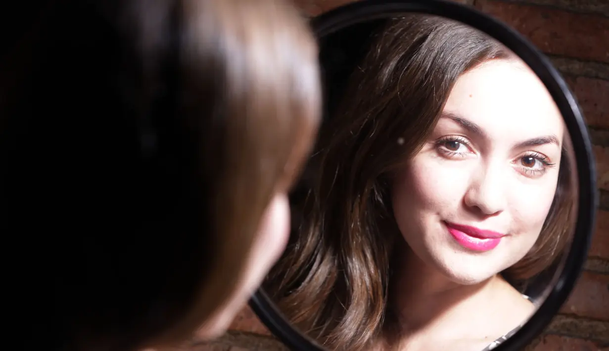 Kecantikan dsan senyuman adalah hal yang tak bisa dipisahkan dari Rianti (Foto: Muhammad Akrom Sukarya)