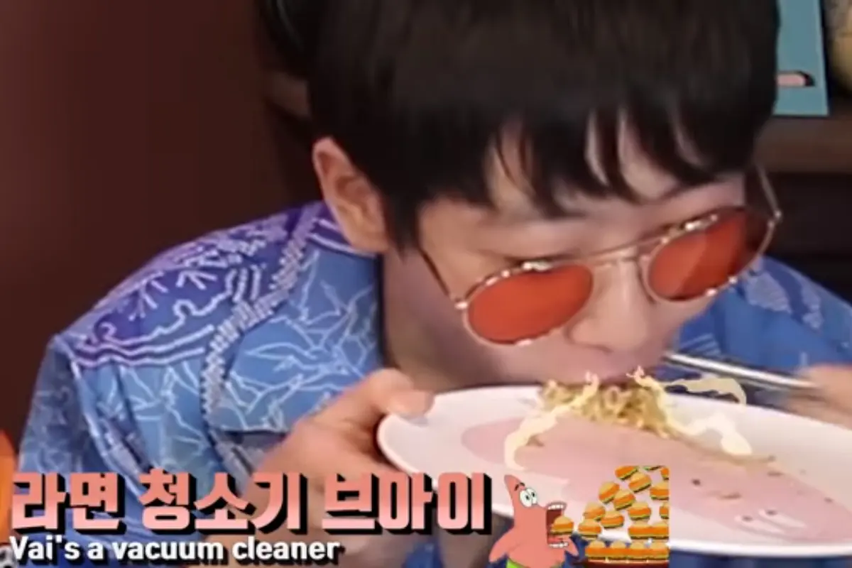 Ketagihan Mi Goreng, Remaja Korea Jilat Piring Selesai Makan