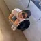 Gaya Terbaru Song Hye Kyo, Effortless dengan Kaos Putih dan Jeans