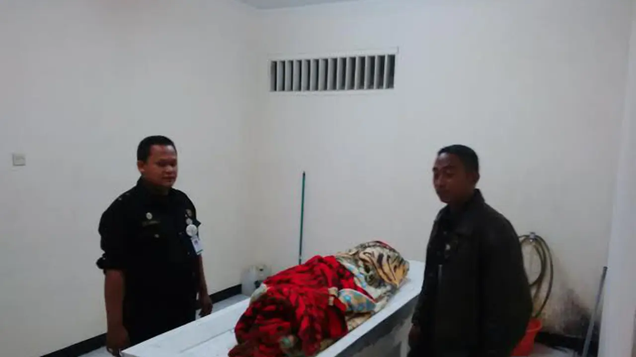Nenek 76 Tahun Korban Longsor Puncak Bogor Tertimbun Karung