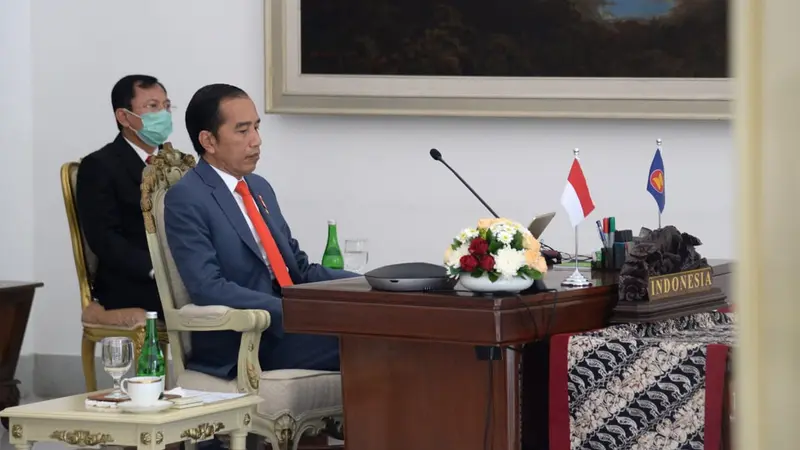 FOTO: Presiden Jokowi Ajak Negara-Negara ASEAN Bersinergi Melawan COVID-19