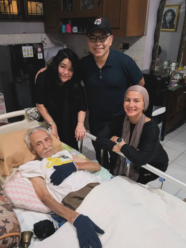 Ayah Wanda Hamidah Meninggal, Ini 6 Potret Kenangannya yang Menyentuh Hati