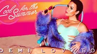 Tampil Dekat Kolam Renang, Demi Lovato Jatuh dan Terpeleset 
