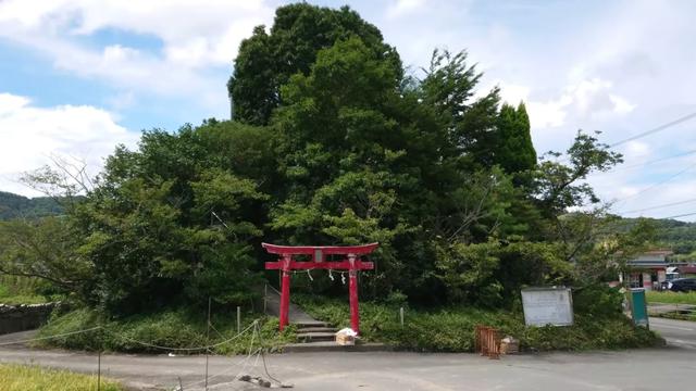 Gunung Benten, yang terletak di Prefektur Tokushima.