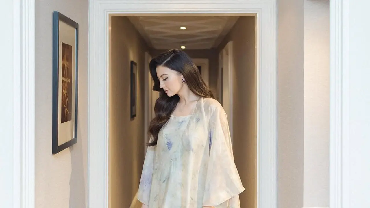 6 Inspirasi Modest Wear Elegan ala Seleb, dari Raline Shah, Fuji An, hingga Syifa Hadju