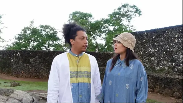 Indah Permatasari pamer baby bump