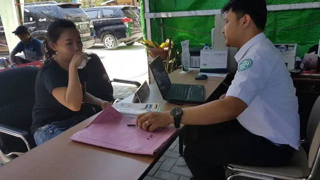 BPJS Kesehatan Cabang Palu buka pelayanan di depan kantor untuk antisipasi gempa susulan (Foto: BPJS Kesehatan)