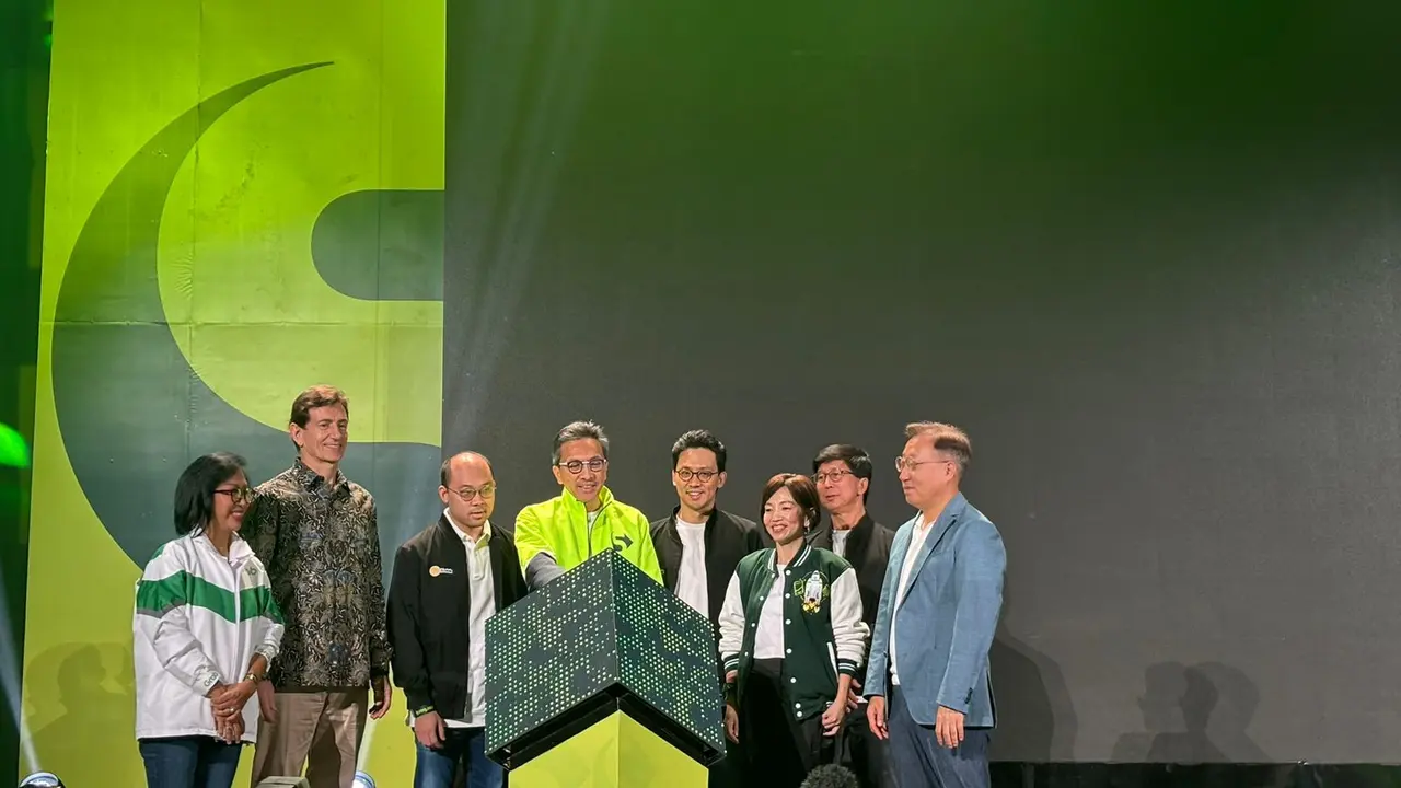 Superbank bekerjasama dengan Grab. Dalam kerja sama ini jutaan pengguna dan mitra Grab bisa membuka rekening, menabung, dan menggunakan rekening menjadi metode pembayaran langsung di aplikasi Grab tanpa perlu mengunduh aplikasi tambahan.