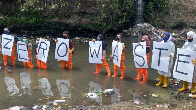 Saatnya Menyelamatkan Sungai Brantas Dari Racun Mikroplastik