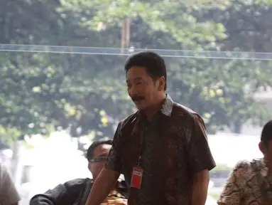 KPK kembali memanggil anggota Komisi X DPR, Rully Chairul Azwar, Jumat (13/6/14). (Liputan6.com/Johan Tallo)