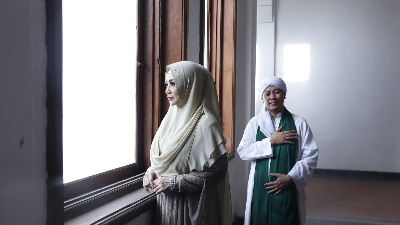 Opick dan Reza Artamevia berduet di single Engkau Tak Sendiri