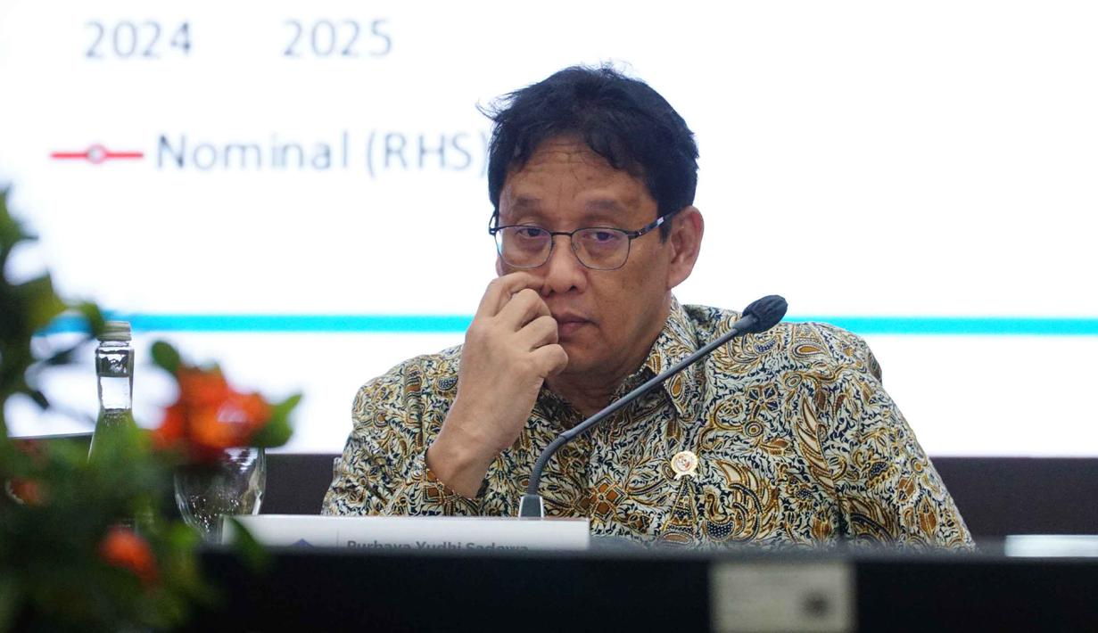 Belanja pemerintah pusat terealisasi sebesar Rp2.602,3 triliun atau 96,3% dari target. Tampak dalam foto, Menteri Keuangan (Menkeu) Purbaya Yudhi Sadewa saat Konferensi Pers APBN Kita, di Kantor Kementerian Keuangan, Jakarta, Kamis (8/1/2026). (merdeka.com/magang/Rendi Saputra)