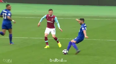 Leicester City masih belum terkalahkan di bawah pelatih baru Craig Shakespare, usai kembali meraih kemenangan kali ini atas tuan rumah West Ham dengan skor tipis 3-2. Gol brilian Mahrez mengawali pesta kemenangan The Foxes. Sundulan Huth memperbesar ...