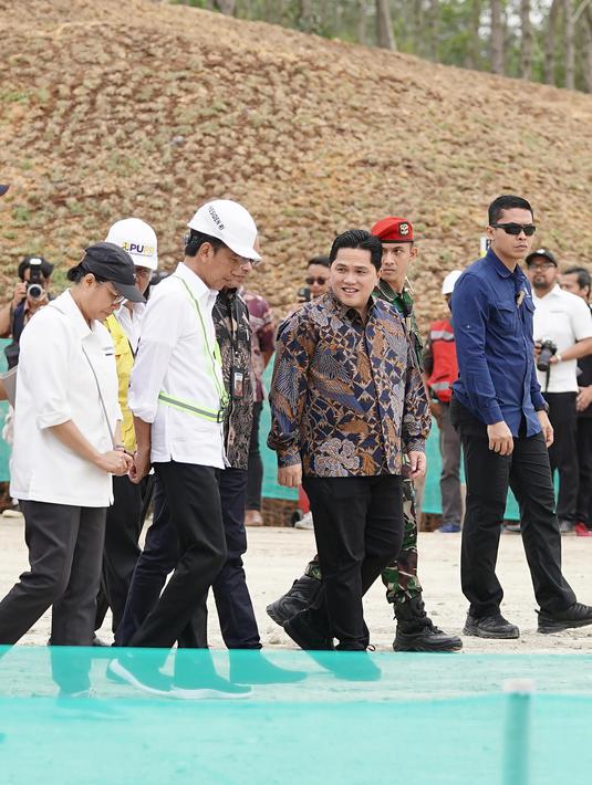 <p>"Ini cita-cita lama yang sudah ditunggu-tunggu oleh masyarakat pecinta sepak bola, di mana kita akhirnya bisa membuat sejarah memiliki TC buat tim nasional sepak bola yang terpadu," ujar Erick dalam sambutannya. (Biro Pers Kepresidenan)</p>