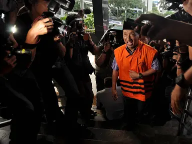 KPK kembali memeriksa Ketua DPRD Kabupaten Bangkalan, Fuad Amin Imron, Jakarta, Rabu (10/12/2014). (Liputan6.com/Miftahul Hayat)
