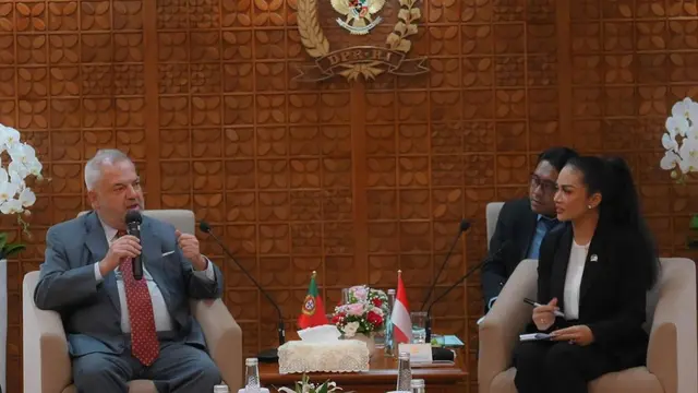 Krisdayanti Bertemu Dubes Portugal untuk Indonesia
