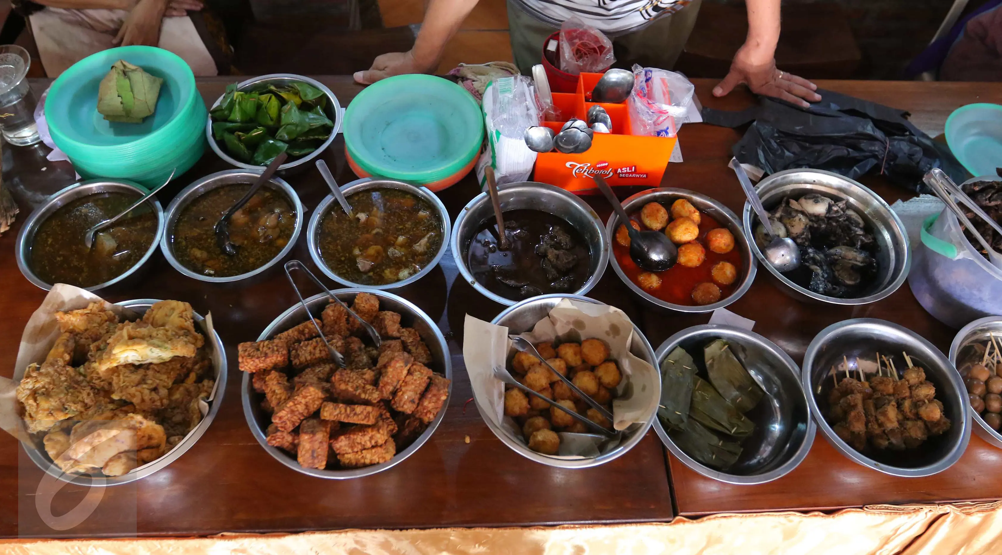 Nasi Jamblang. (Liputan6.com/Angga Yuniar)