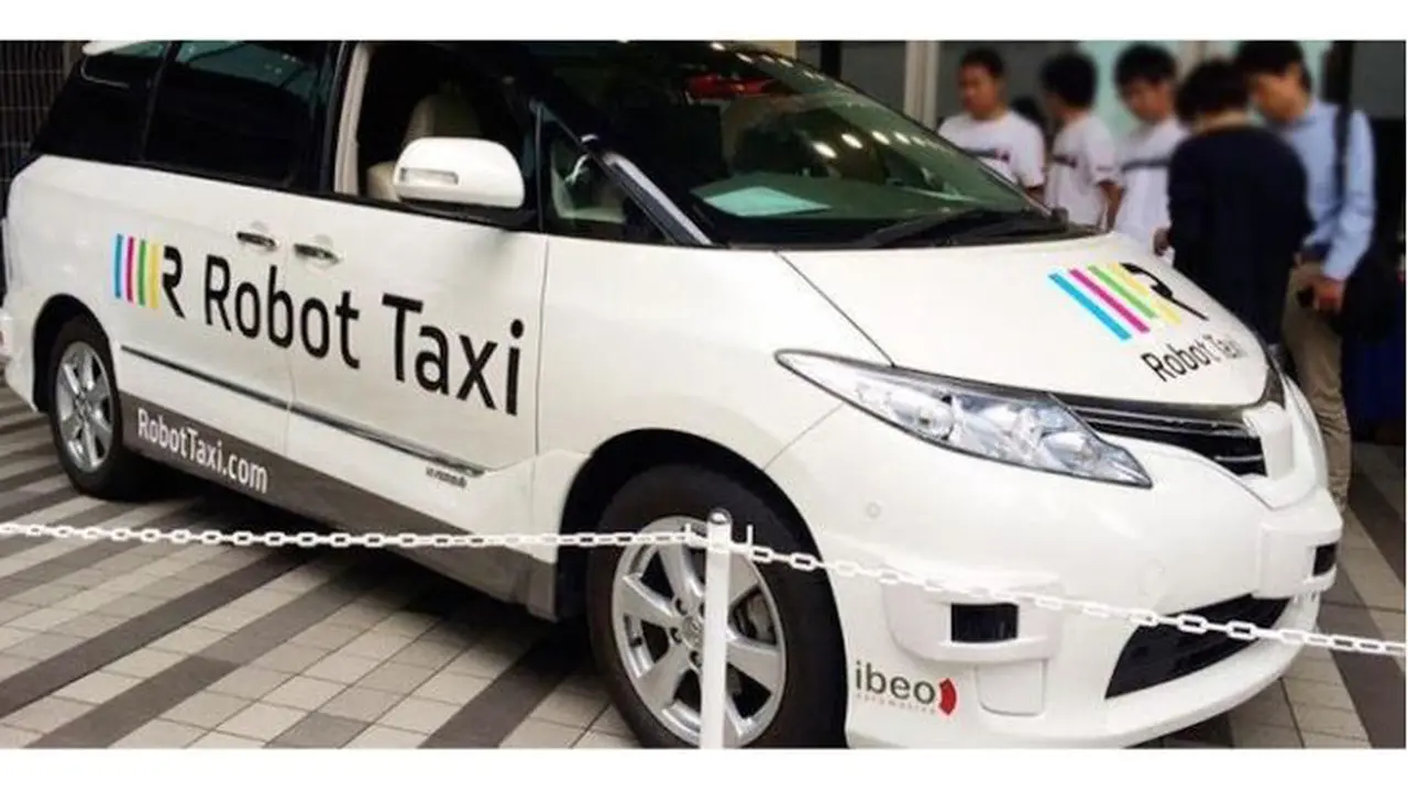 Mobil Taksi di Jepang Bakal Dikemudikan Robot