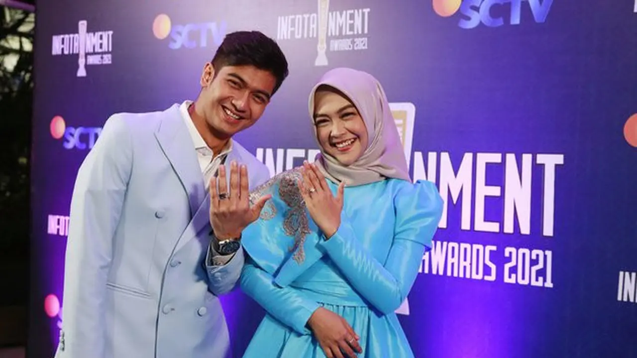 7 Momen Perdana Ria Ricis dan Teuku Ryan Tampil Bareng di Layar Kaca Usai Lamaran