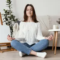 Yuk, intip 5 trik yang bisa kamu coba untuk hidup slow living meski kamu tinggal di perkotaan. [Dok/freepik.com]