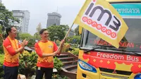 Indosat Ooredoo menghadirkan enam unit Freedom Bus yang dapat digunakan secara cuma-cuma oleh masyarakat Jakarta sejak Senin, 21 Februari hingga 22 Maret 2016. (Foto: Indosat Ooredoo).