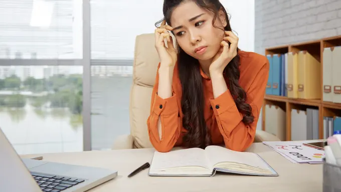 Kenalan dengan Career Cushioning, Strategi Cerdas Hadapi Ketidakpastian Karier