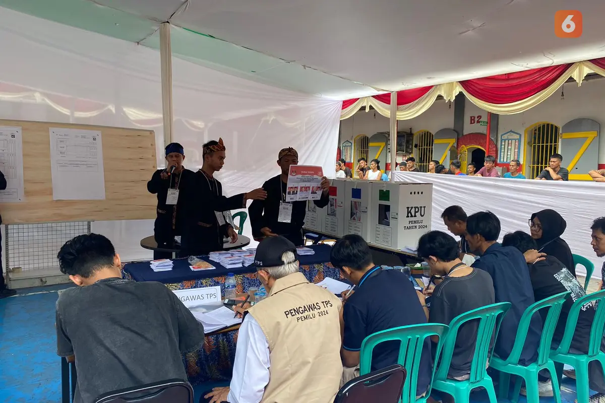 Suasana Pemilu 2024 di TPS khusus Lapas Kelas IIB Sukabumi, (Liputan6.com/Fira Syahrin)