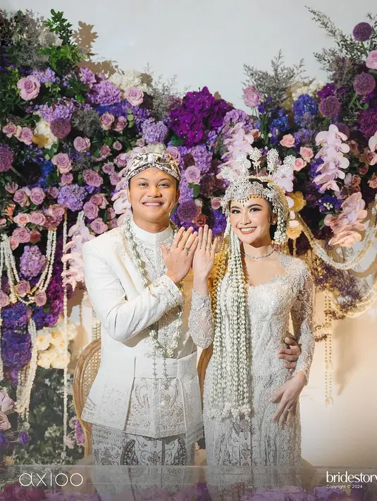 <p>Selamat untuk Rizky Febian dan Mahalini, semoga menjadi pasangan yang sakinah mawaddah wa rahmah! (Foto: Instagram/ axioo)</p>