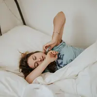 Ilustrasi seseorang yang mendapatkan waktu tidur yang sempurna. (Foto: Unsplash/Kinga Howard)