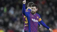1. Lionel Messi (Barcelona) - 17 gol dan 10 assist (AFP/Lluis Gene)