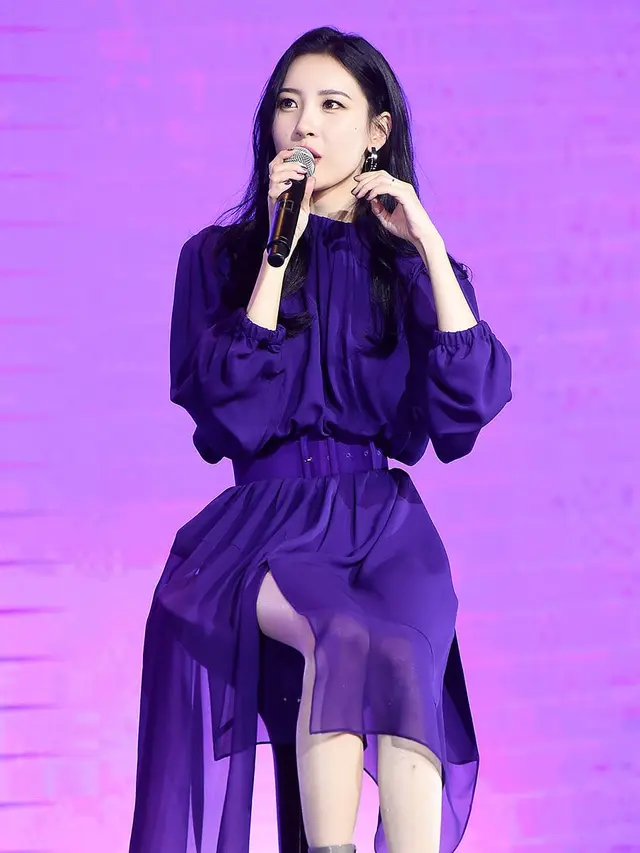 [Bintang] Demi Dekat dengan Seulgi, Sunmi Rela Melakukan Ini