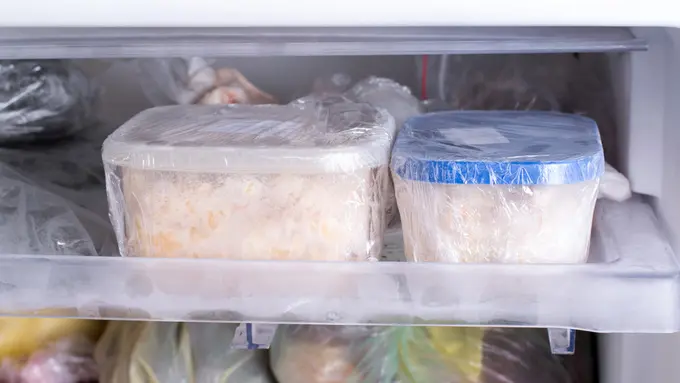 nasi beku disimpan di kulkas tips menyimpan nasi