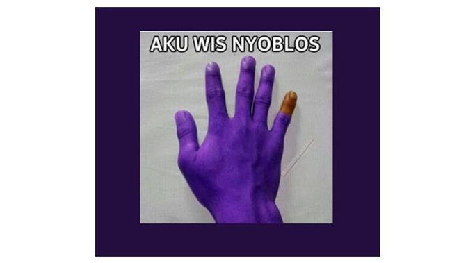 7 Meme Tinta Ungu Habis Nyoblos Pemilu Ini Kocak Ban
