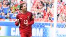 Pemain Portugal, Adrien Silva (kanan) mencatatkan namanya dalam deretan top scorer kualifikasi Piala Dunia 2018 zona eropa. Silva sejauh ini telah mengoleksi delapan gol. (AFP/ Yuri Kadobnov)