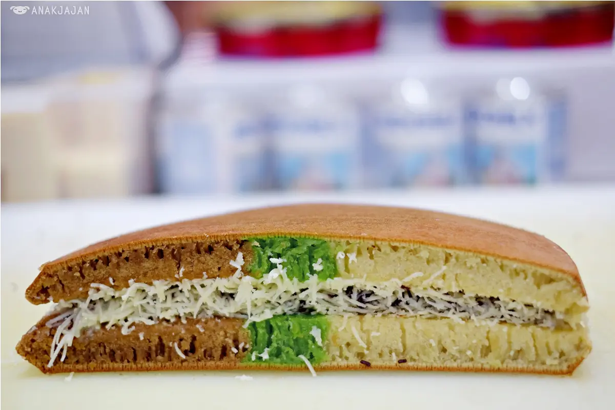 10 Evolusi Kuliner Martabak yang Menggiurkan