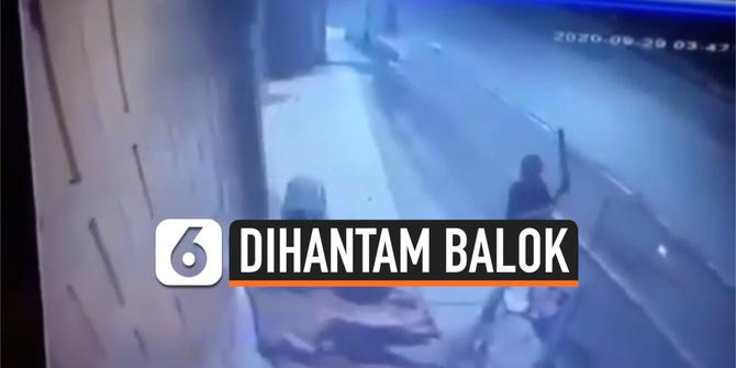 VIDEO: Perampok Hantam Pemulung Pakai Balok, 1 Tewas