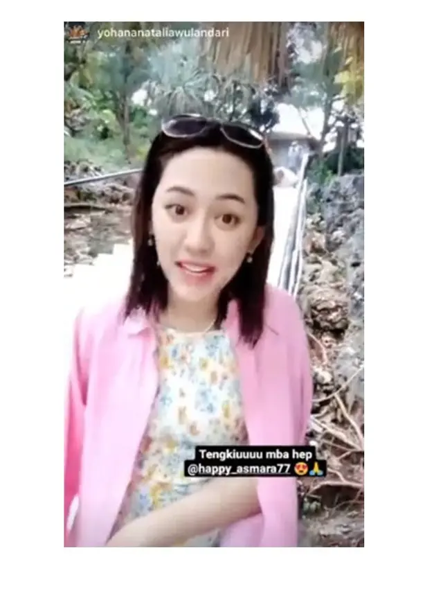 6 Potret Terbaru Happy Asmara dengan Rambut Pendek, Banjir Pujian