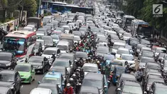Persatuan Penyelenggara Transportasi Online mendukung rencana pemerintah membuat transportasi online pelat merah, agar tercapai tarif ideal bagi aplikator dan pengemudi.