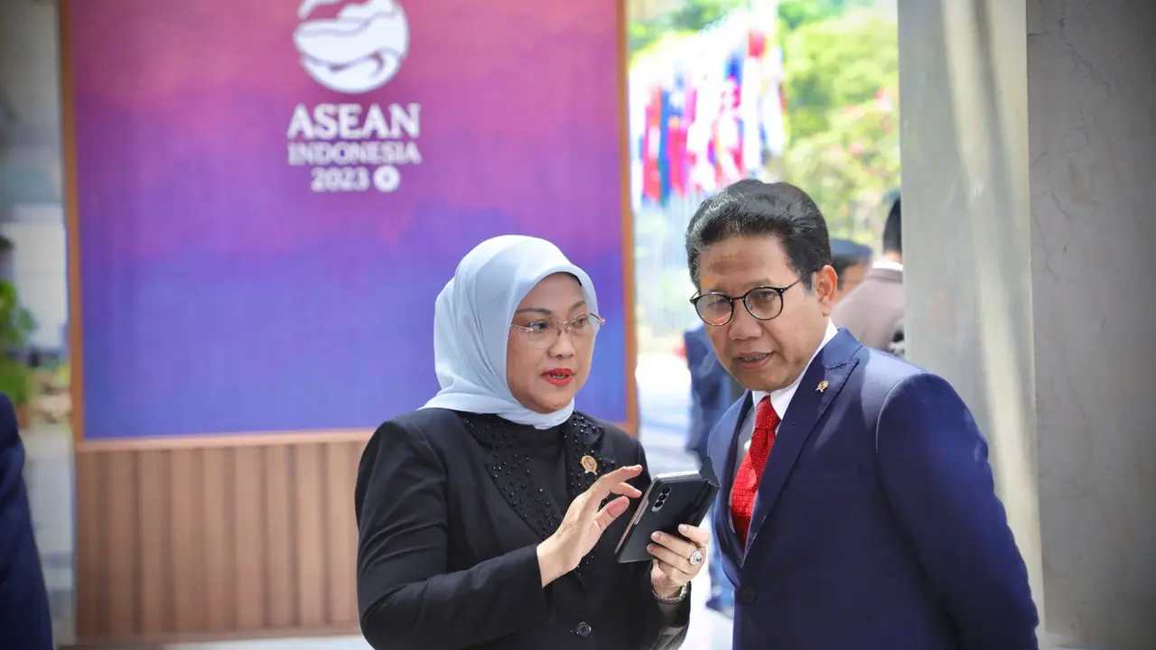 Menaker Ida Fauziyah Ungkap 2 Dokumen Penting Bidang Ketenagakerjaan Hasil KTT ke-43 ASEAN