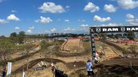 Sirkuit Samota, venue MXGP Sumbawa 2023 terletak di pesisir utara pulau Sumbawa, Nusa Tenggara Barat. (Bola.com/Wiwig Prayugi)