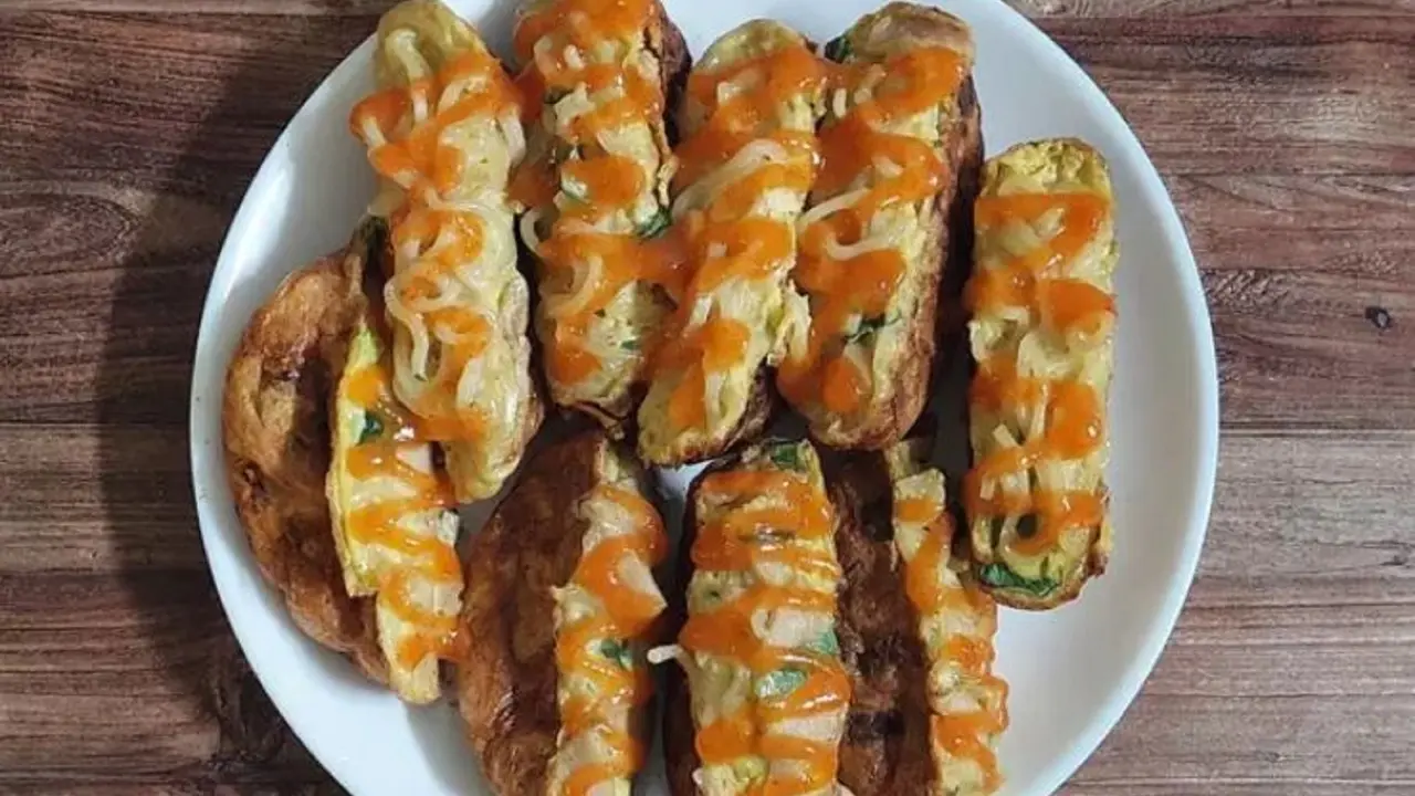 Martabak pukis mi
