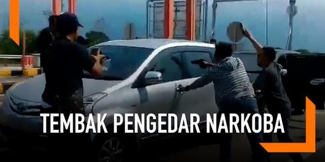 VIDEO: Menegangkan, Petugas BNN Tembak Pengedar Narkoba di Tol