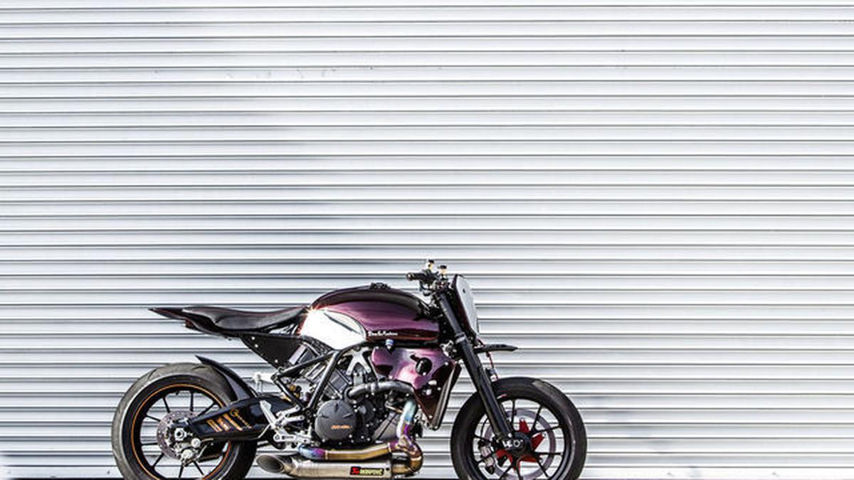 ktm rc8 vs bmw s1000rr