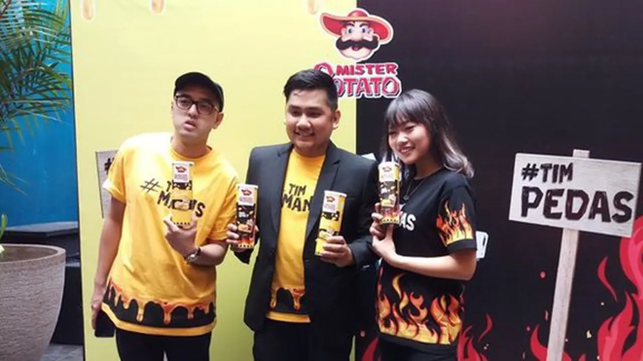 Angkat rasa lokal, Mister Potato hadir dengan varian keju madu dan balado./Copyright Merdeka.com/Rizlia Khairun Nisa