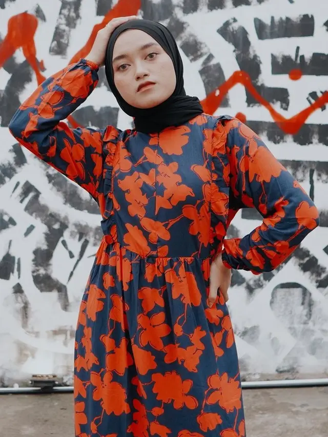 7 Pesona Indira Kalistha, YouTuber Cantik yang Curi Perhatian