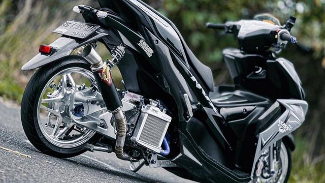 9 Potret Modifikasi Yamaha Aerox 150cc, Motor Semok buat Ngabers!