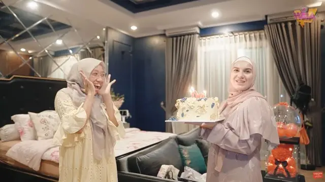 Tak Kalah Mewah, Ini 8 Potret Rumah Ibunda Irish Bella yang Megah