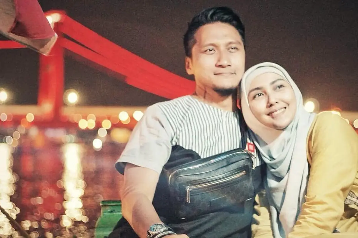 [Fimela] Arie Untung dan Fenita Arie